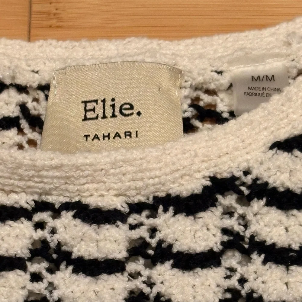 Elie Tahari Knit Tank Top Black Cream Textured Sweater Camisole Size M - Picture 4 of 5